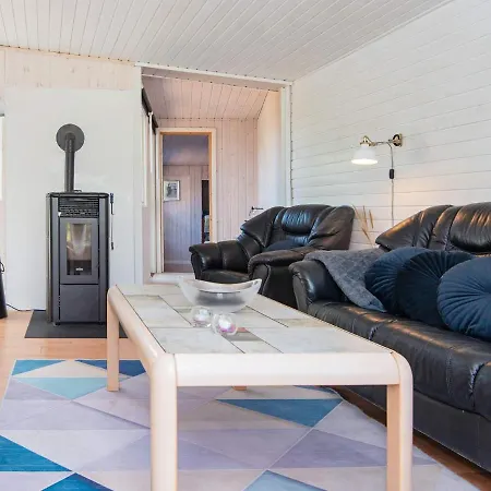6 Person In Holiday home Grenaa